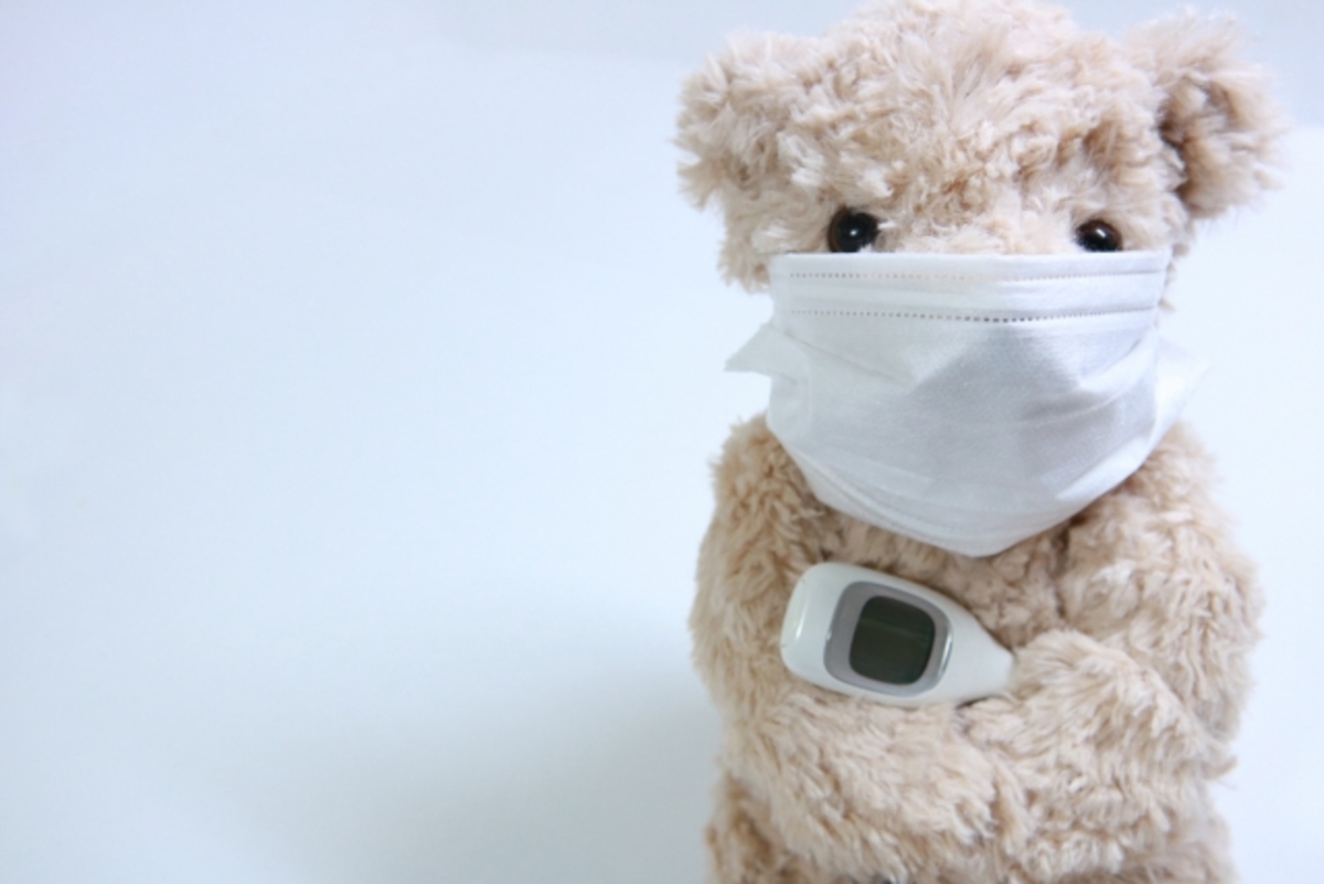 鼻水が透明でネバネバするのは風邪か花粉症どっち 止まらない原因は おちはす